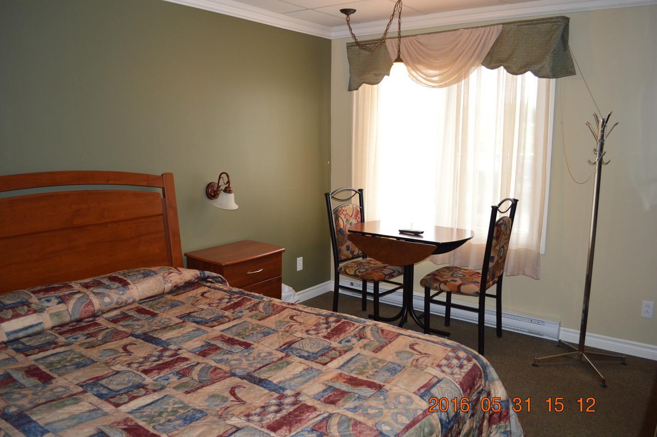Motel-Auberge Hélene Victoriaville Kültér fotó