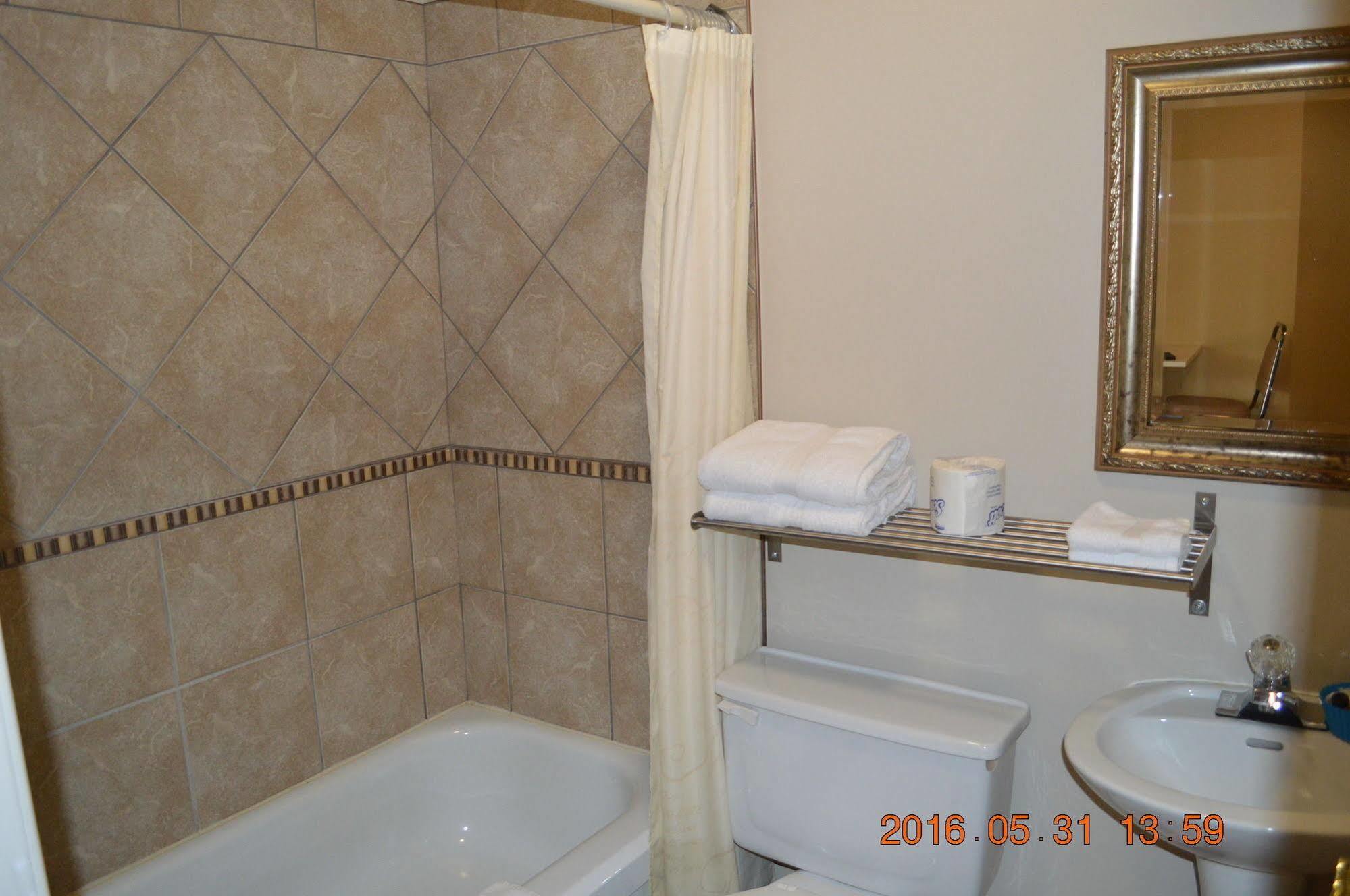 Motel-Auberge Hélene Victoriaville Kültér fotó
