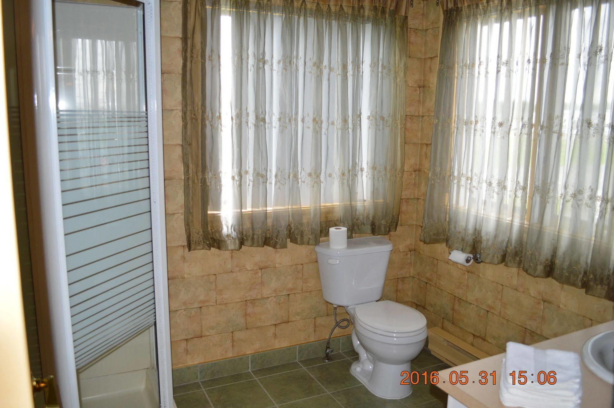 Motel-Auberge Hélene Victoriaville Kültér fotó