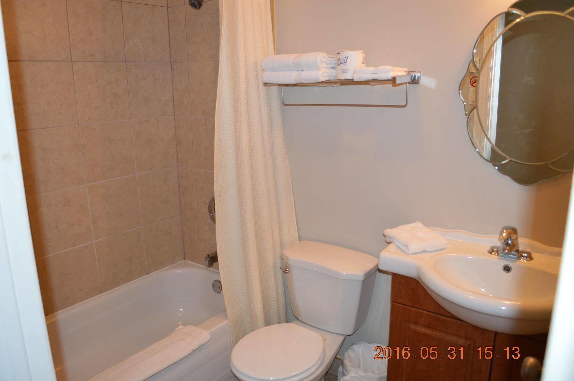 Motel-Auberge Hélene Victoriaville Kültér fotó