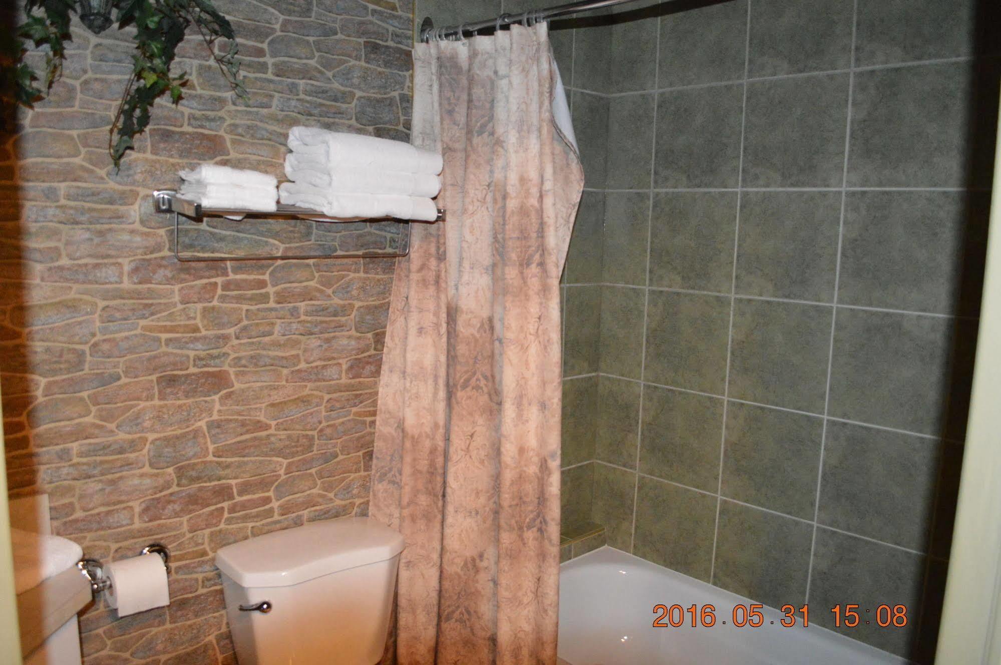 Motel-Auberge Hélene Victoriaville Kültér fotó