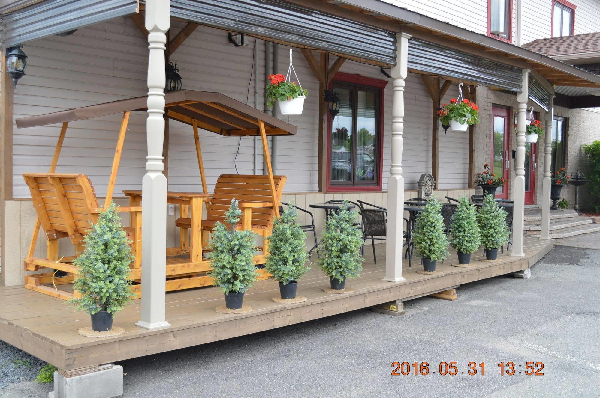 Motel-Auberge Hélene Victoriaville Kültér fotó
