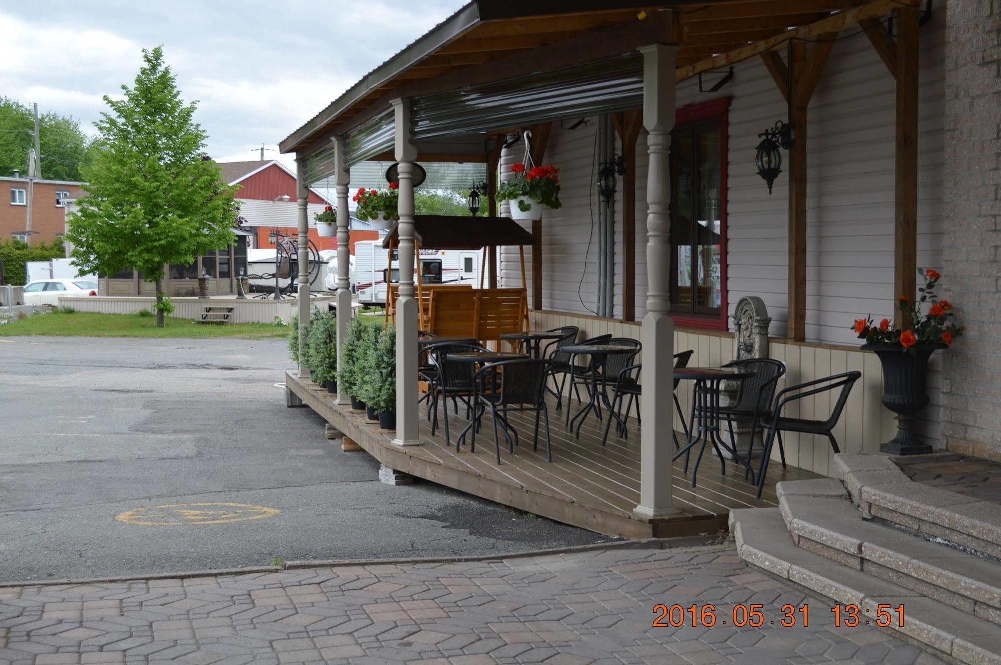 Motel-Auberge Hélene Victoriaville Kültér fotó
